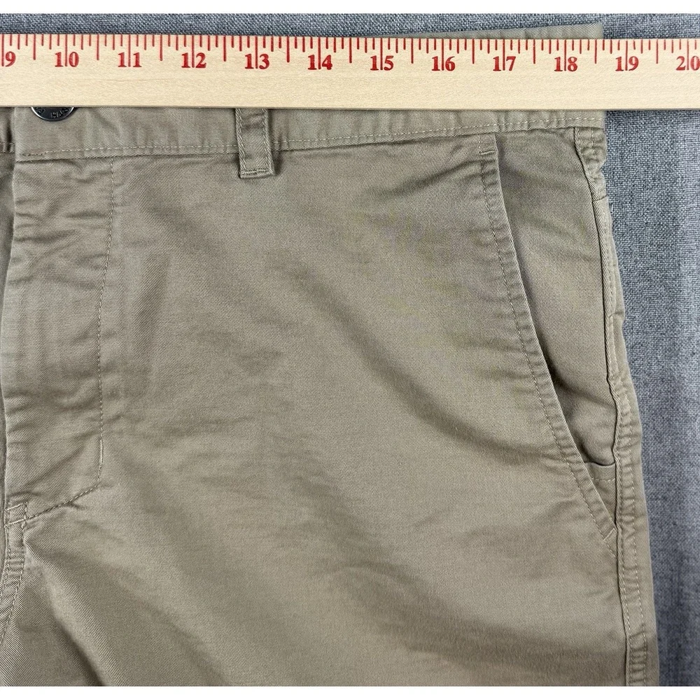 The North Face Men's Khaki Shorts Size 36 Outdoor Hiking Casual Cotton